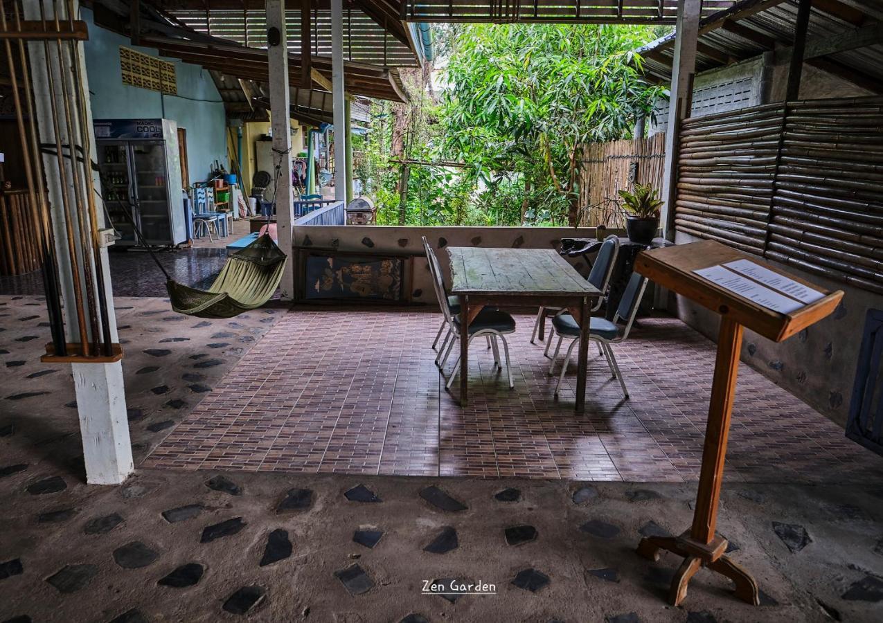 Chor Chaba Hotel Ko Kut ภายนอก รูปภาพ